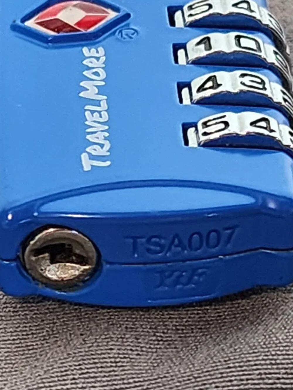 TravelMore Electric Blue Steel Shackle Zinc Alloy Body TSA Luggage Travel Lock